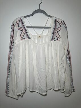 O'Neill White Boho Embroidered Peasant Top with Red & Blue Accents